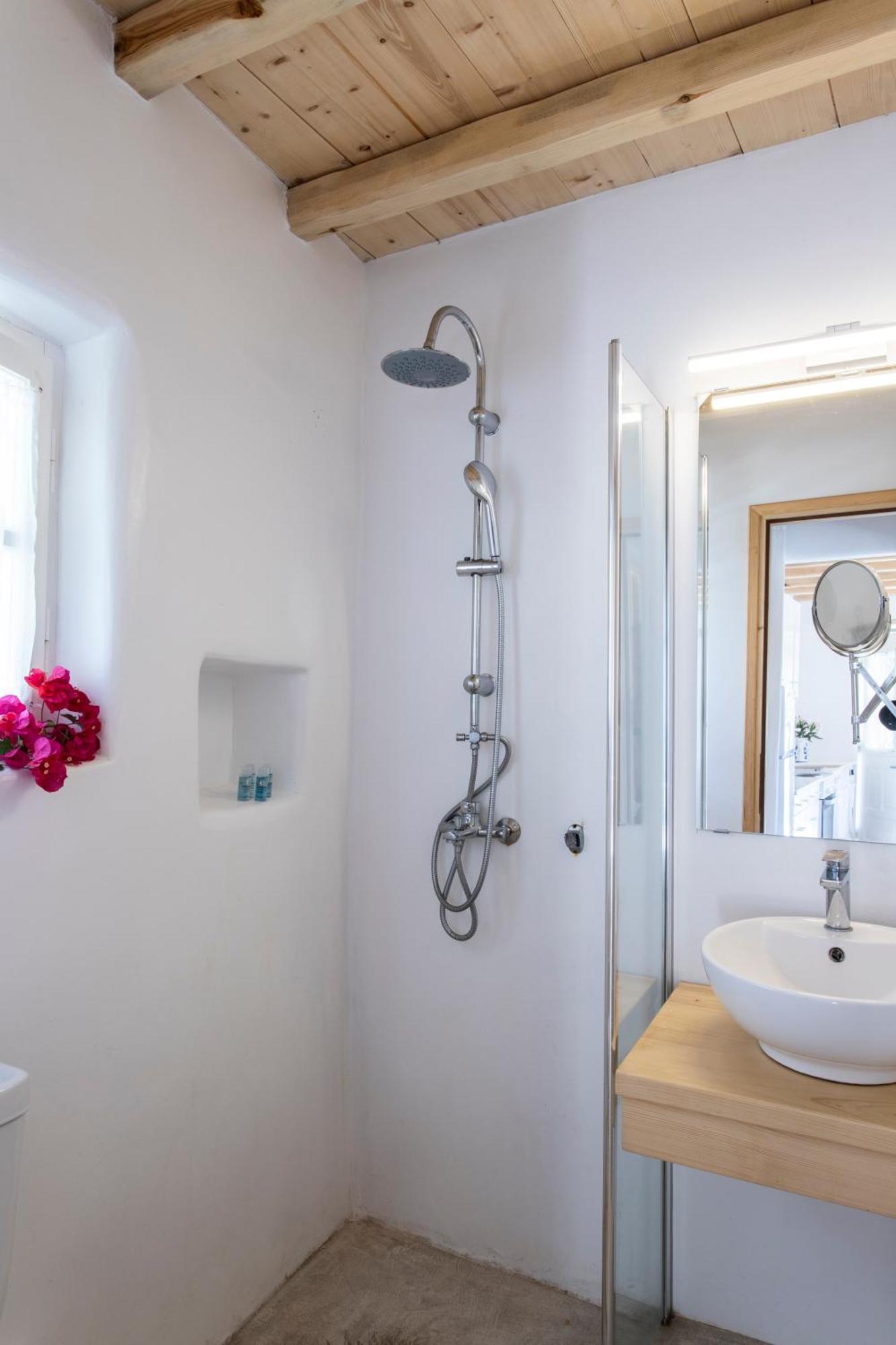 K Homes-Family Stone Suite Tinos Exterior foto